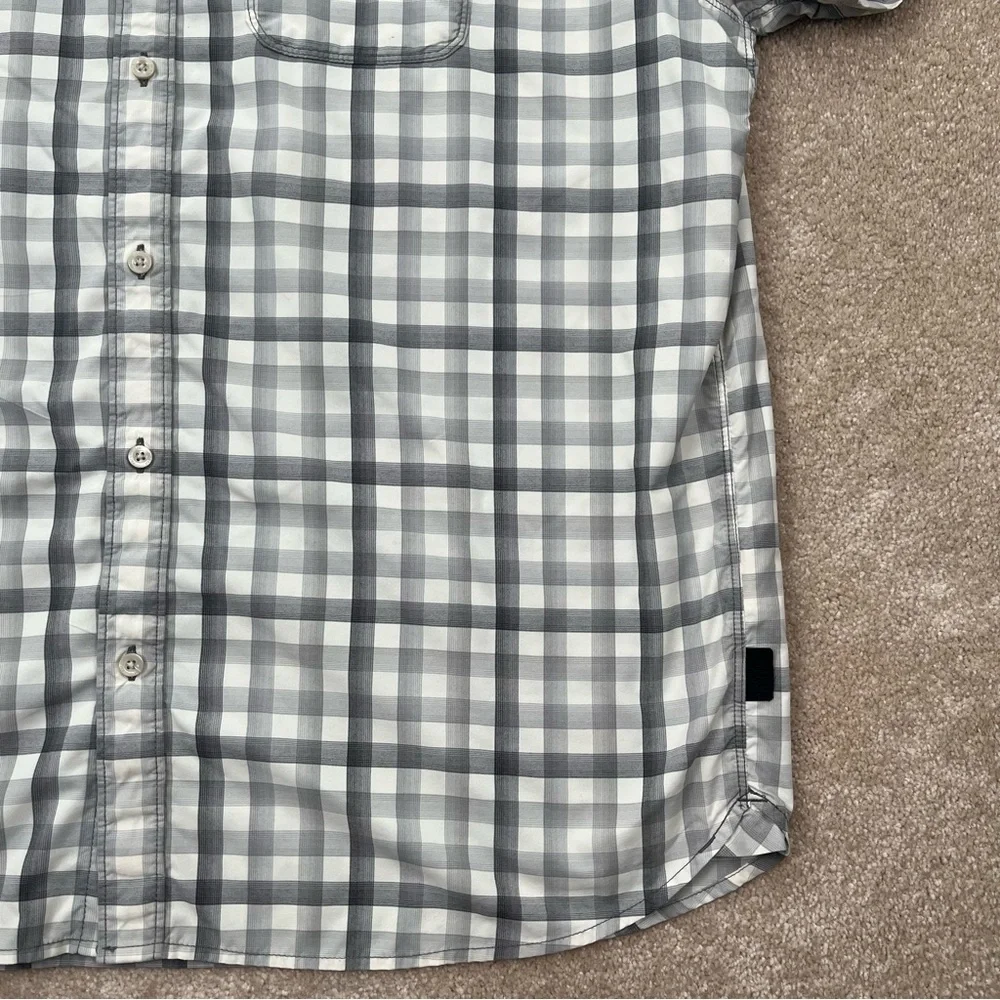 North Face Shirt Adult 2XL Gray Plaid Button Up Short Sleeve Casual Outdoor Men